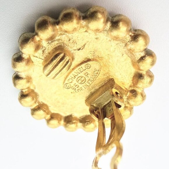 Vintage Chanel Earrings Gold CC Logo Round Button - Picture 11 of 11